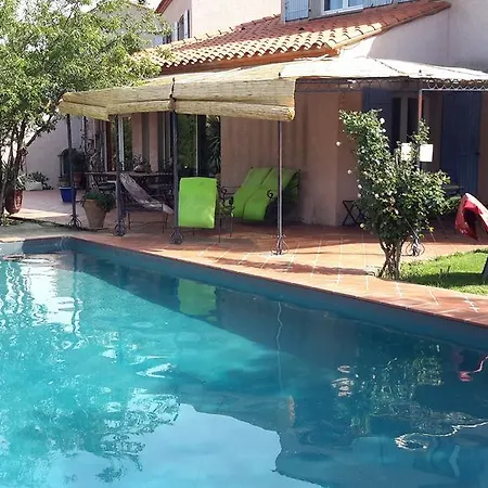 La De Salome Bed & Breakfast *